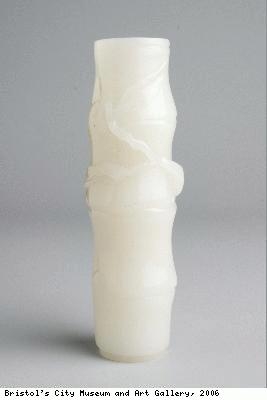Bamboo-shaped snuff bottle