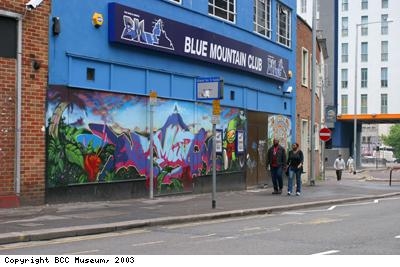 Graffiti, Blue Mountain