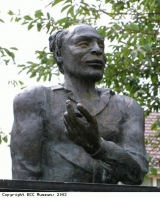 Statue of Alfred Fagon